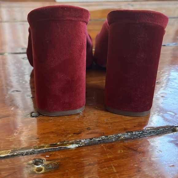 Loeffler Randell Velvet Heels - Picture 5 of 9